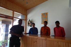 Manali - Thomas Villa Hotel staff