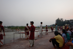 Rishikesh Triveni Ghat Aarti - the priests are preparing