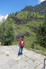 Manali Rohatang Pass - While Nandan poses